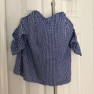 Off the shoulder plaid top. Only worn once !
